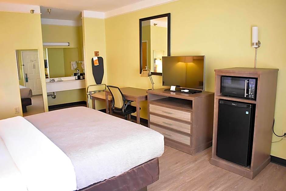 Quality Inn & Suites Gallup I-40 Exit 20