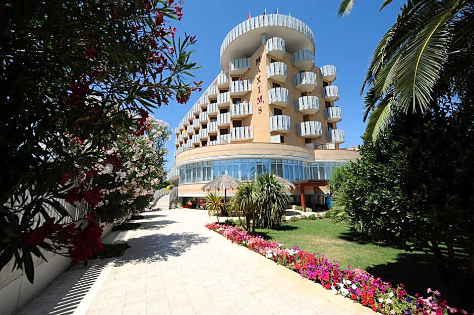 Hotel Maxim's