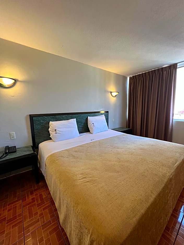 Hotel Universo