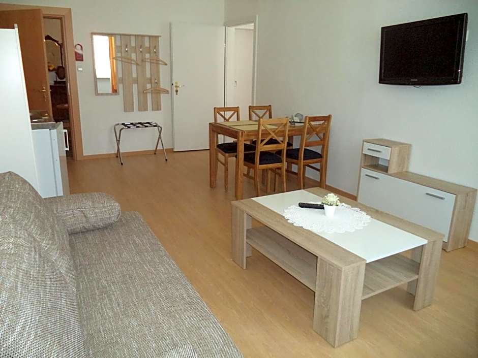 Hotel Rose Heidelberg inklusive Frühstück, Saunanutzung und Parkplätze nach Verfügbarkeit