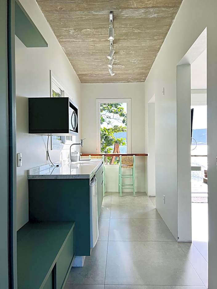 Spa Jacuzzi, Lareira, Beira mar, 4 Suítes