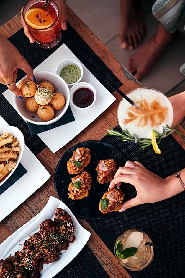 Elements Hotel & Shops Curacao