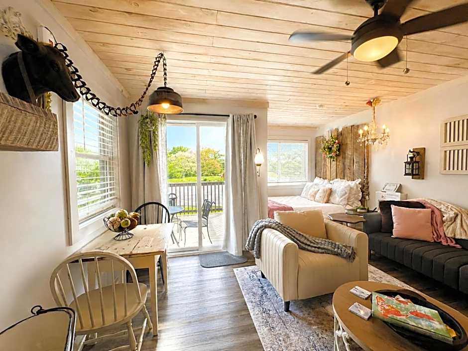 Beech Mountain Studio - Trails, Concerts & Bike Park