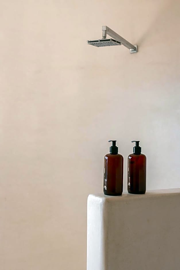 Casa Roni by Xeno - 5 Bedroom Luxury Villa with Ocean View