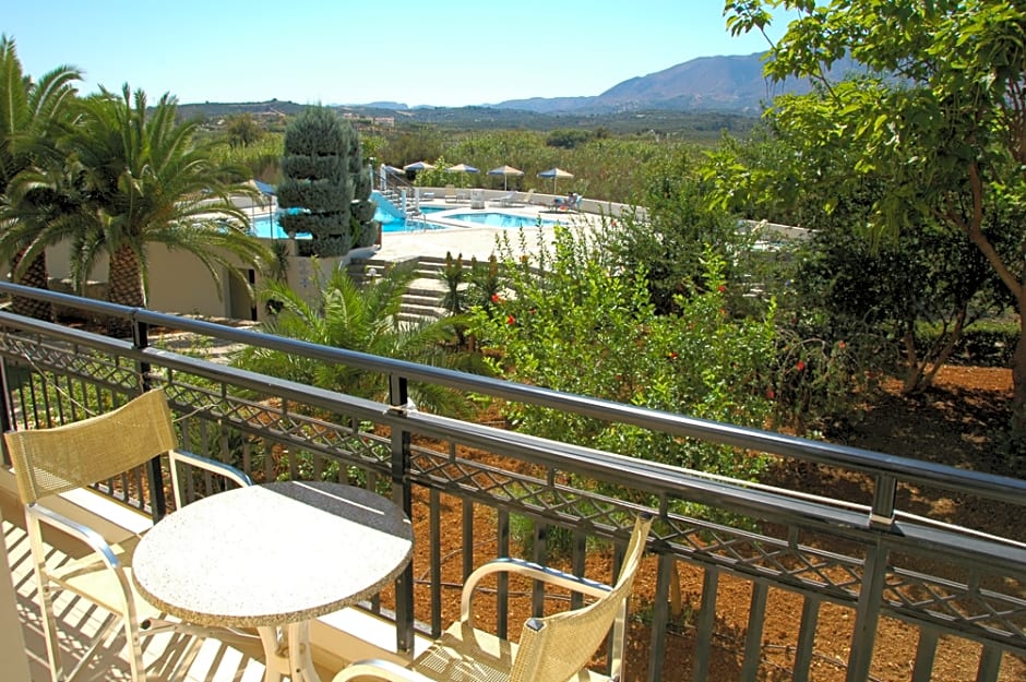 Hotel Vantaris Garden