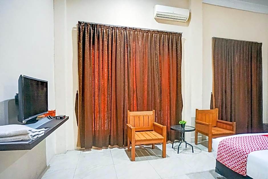 Hotel O Medan City Near Lapangan Benteng Formerly Ralica Residence