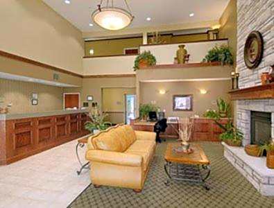 Super 8 by Wyndham Topeka at Forbes Landing