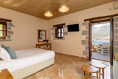 Deluxe Double Room with Sea View