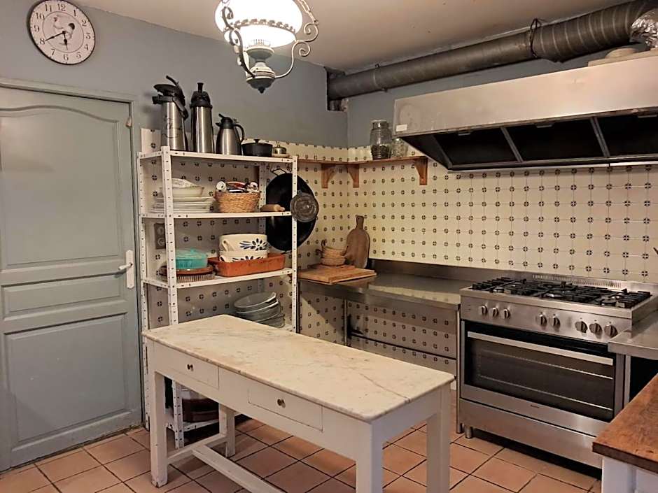 Nabat le Haut, chambre et table d'hotes