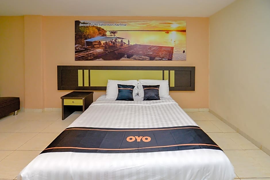 OYO 2487 Sampurna Jaya Hotel