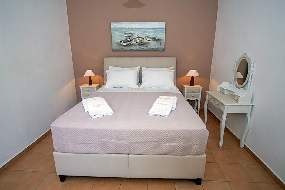Hovolo Hotel Apartments