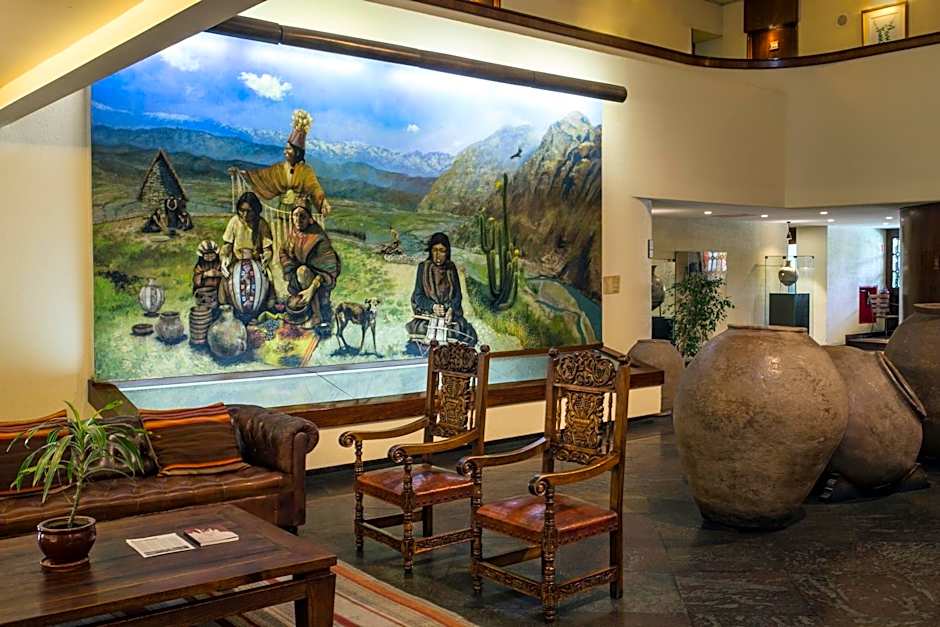 Hotel Almacruz and Convention Center