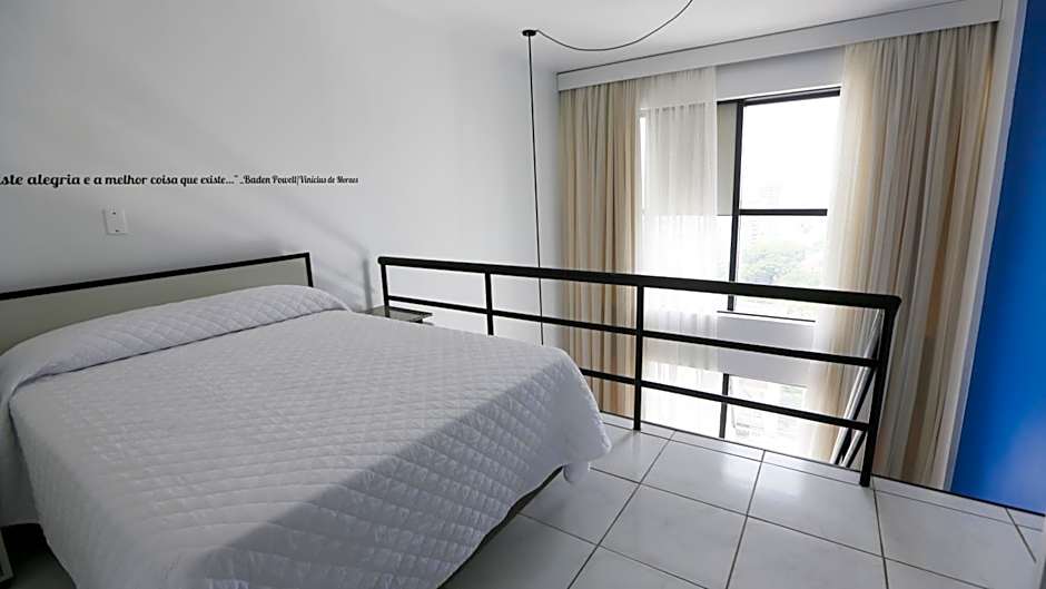 Bristol Metropolitan Flat