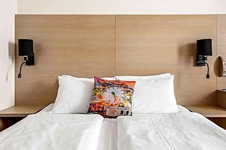 Double Room with Double Bed - Non-Smoking