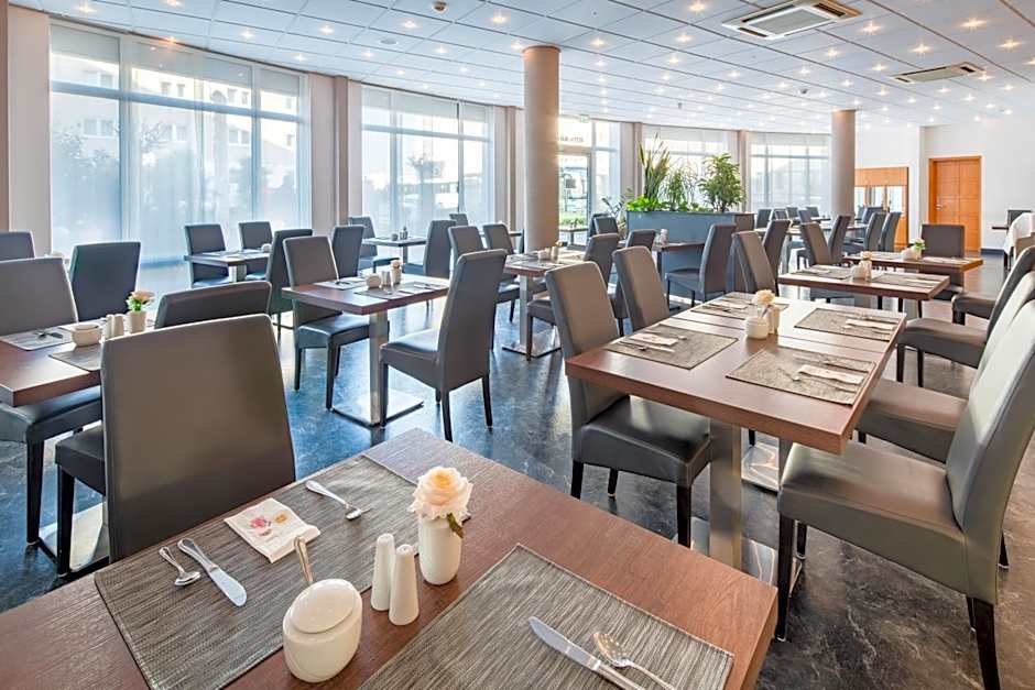 Airways Hotels Frankfurt Airport West