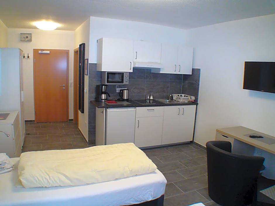 Hotel Am Kamin - Modern Appartements - Free Wifi - Parking
