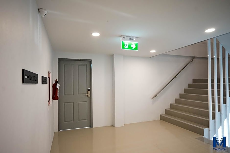 Manonta Budget Hotel