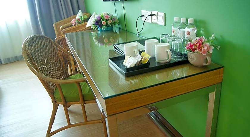 Tang Dynasty Park Hotel