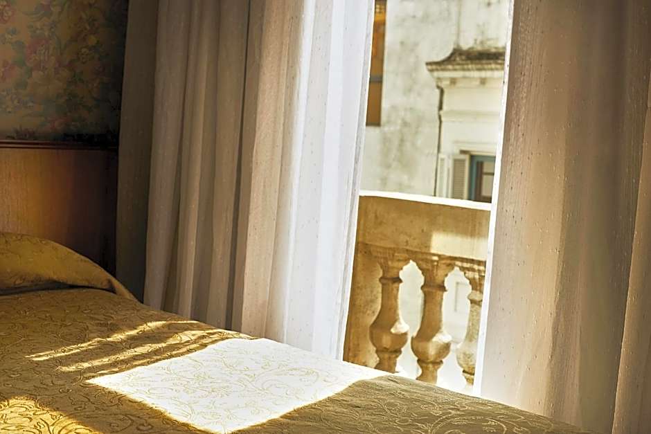 Gran Hotel Ailen