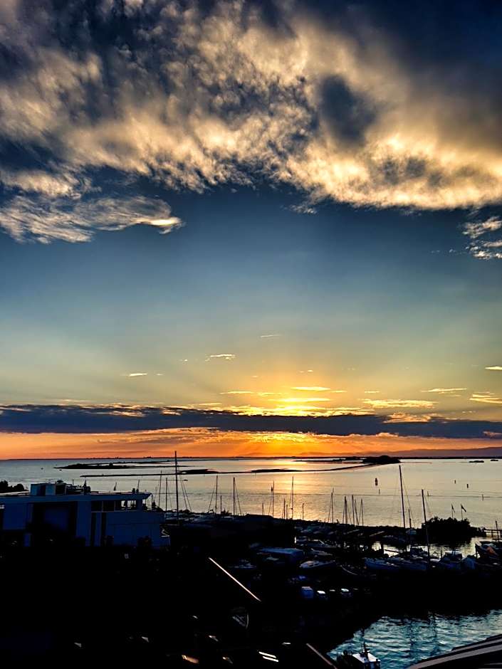 Laguna Faro Suites - Adults Only