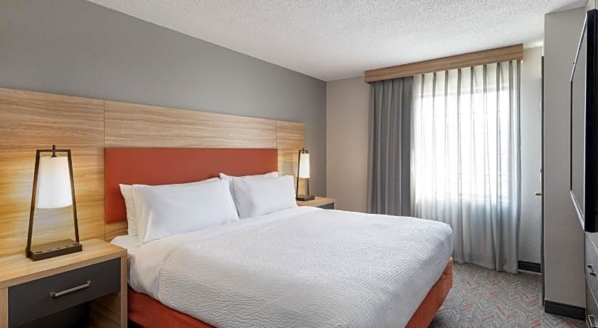 Candlewood Suites Eagan Arpt South Mall Area