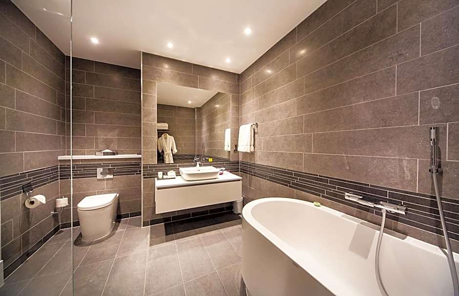 Crowne Plaza Leeds By IHG