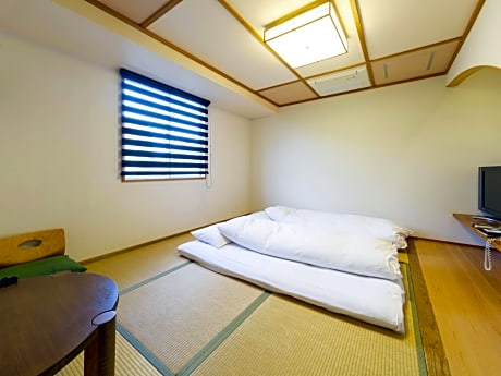 Standard Japanese Style Room - Smoking