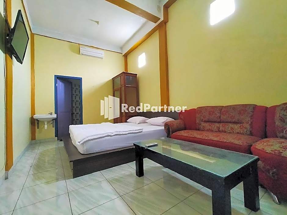 Hotel Hing Amimah near Bau Bau Port RedPartner