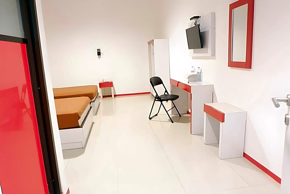 OYO 1633 Hotel Darma Nusantara 3