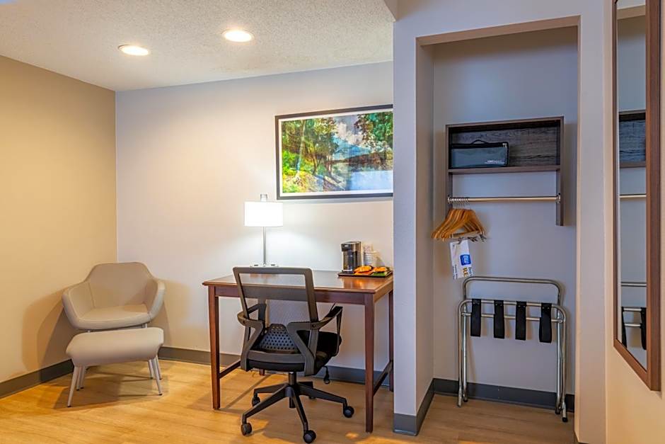 Best Western The Inn at Sharon/Foxboro