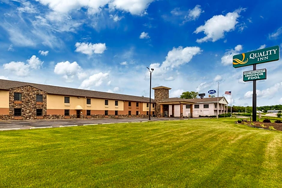 Quality Inn Newton at I-80