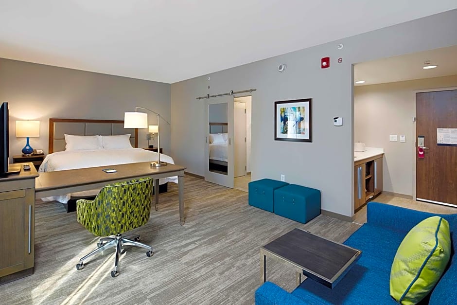 Hampton Inn By Hilton & Suites Sacramento at CSUS