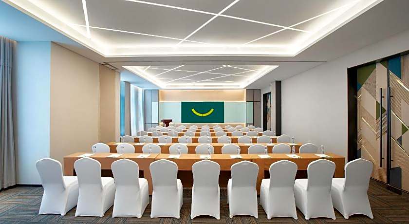 Holiday Inn Shanghai Dishui Lake By IHG