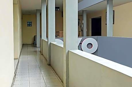 OYO Life 709 Menjangan Residence at Klayatan