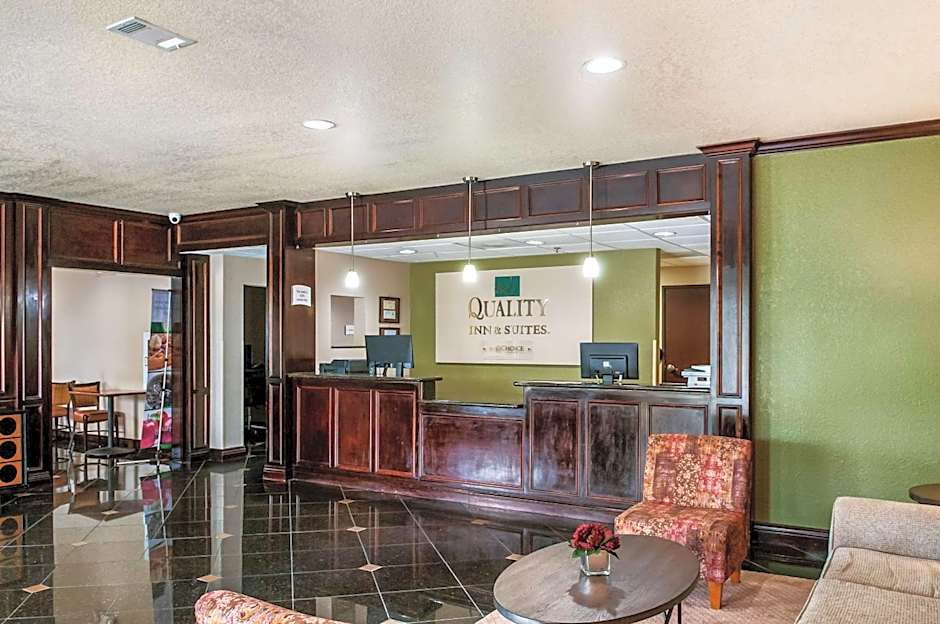 Quality Inn & Suites Slidell