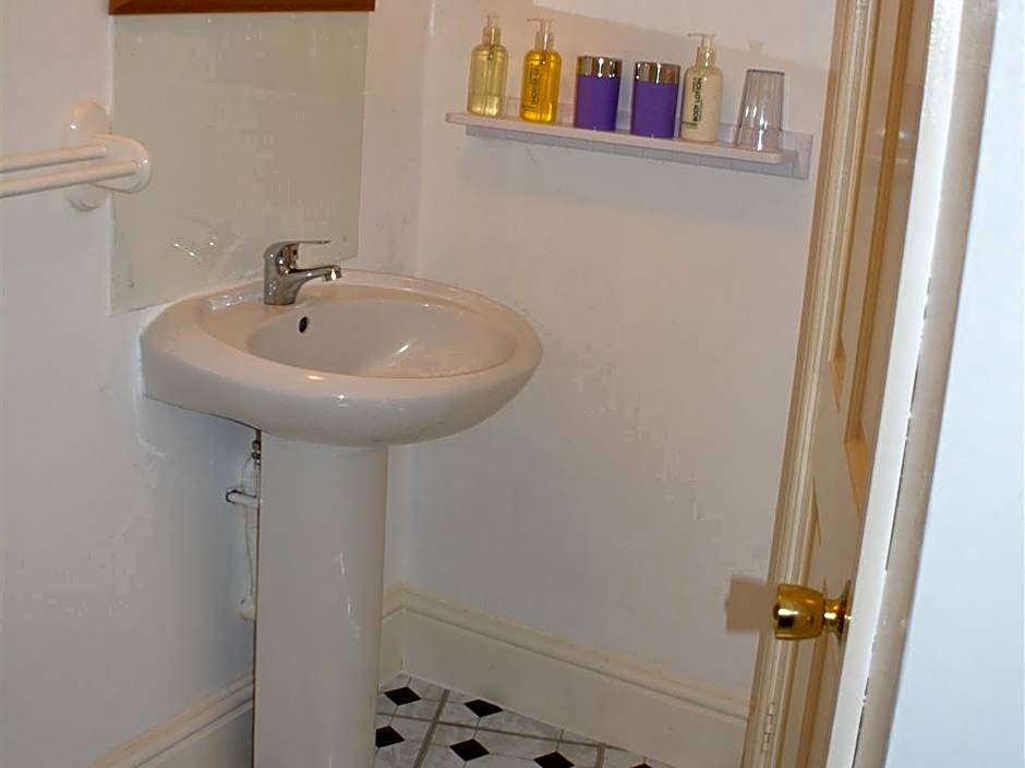 Merriedale Guest House