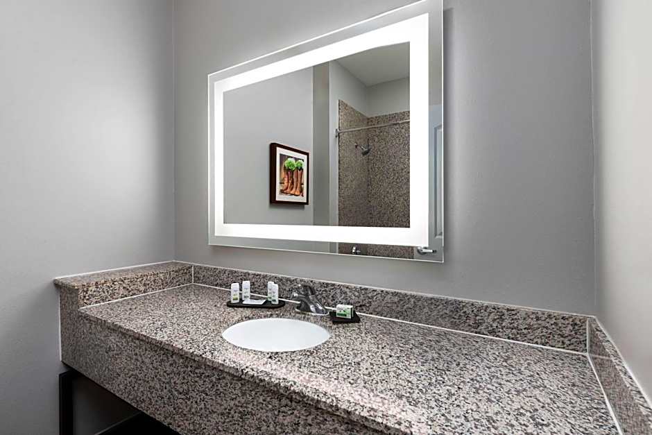 La Quinta Inn & Suites by Wyndham Brookshire