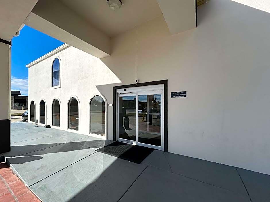 Motel 6 Denham Springs, LA