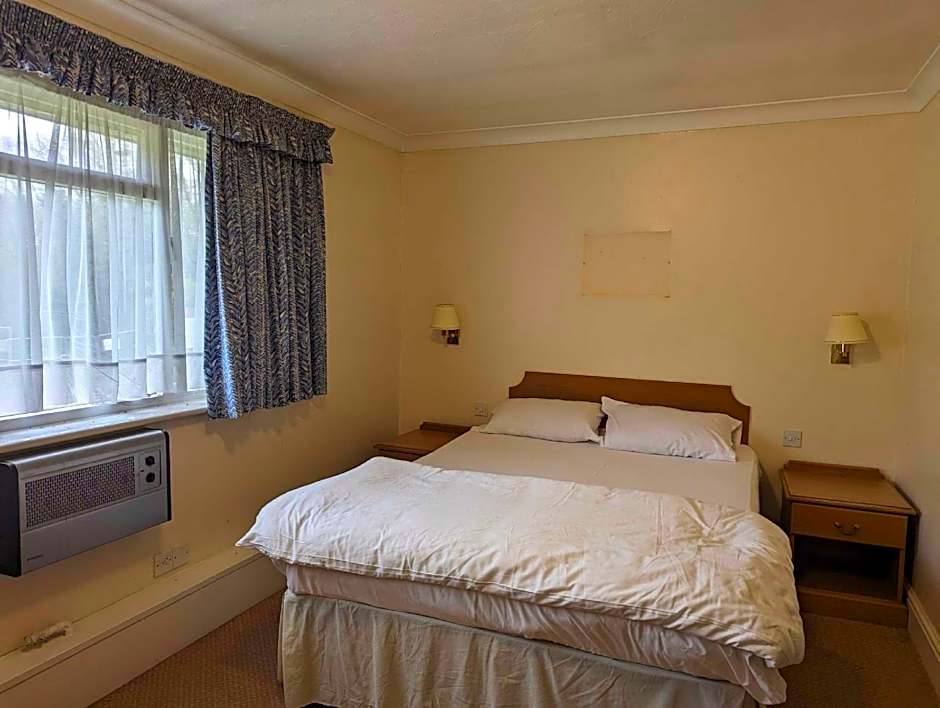 OYO The Rivenhall Hotel in Witham, Chelmsford