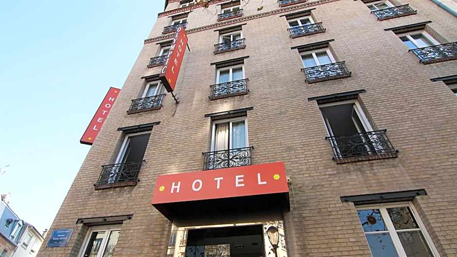 Hotel Olympic by Patrick Hayat