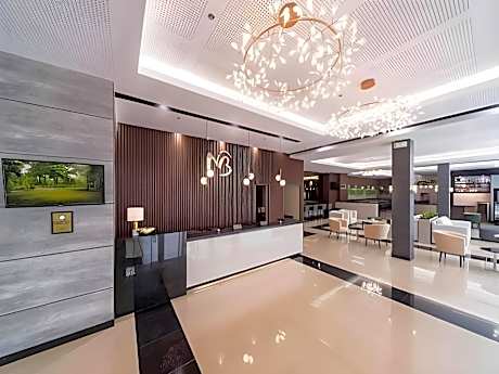 Mallberry Suites Business Hotel