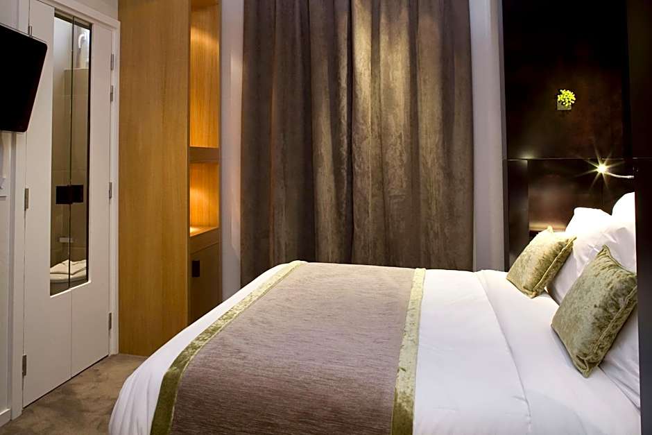 Marceau Champs-Elysées