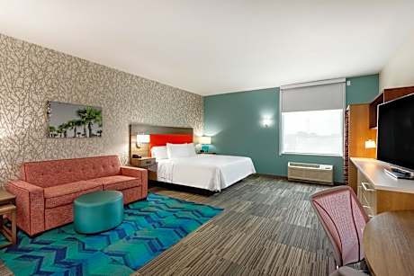 1 King Hearing Accessible Studio Suite