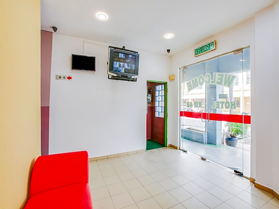 OYO 89590 Hotel Foong Inn