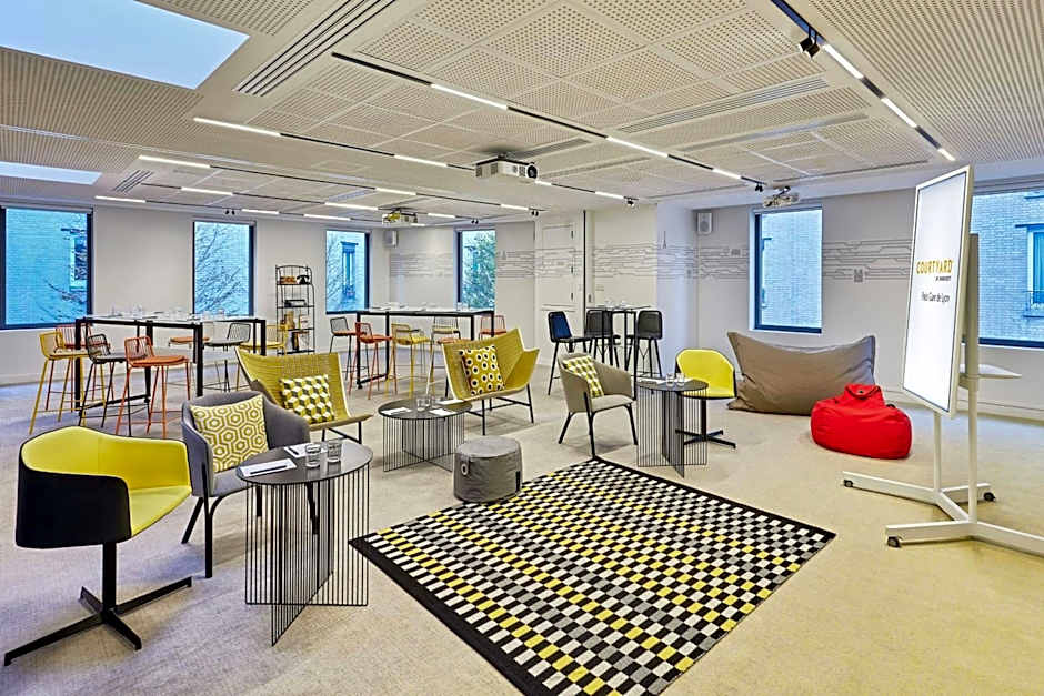 Courtyard by Marriott Paris Gare De Lyon