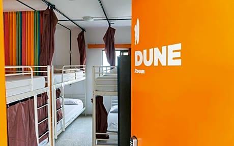 Bed in 6-Bed Mixed Dormitory Room