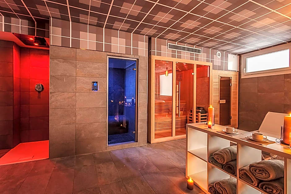 Hotel Cola Frontemare
