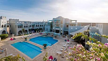 FANADIR HOTEL