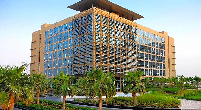 Yas Plaza Circuit by IHG