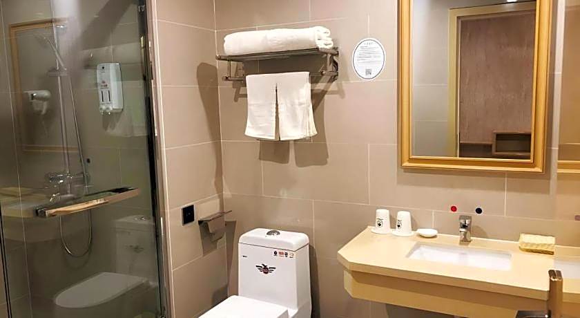 GreenTree Inn Urumqi Airport Tianyi International City